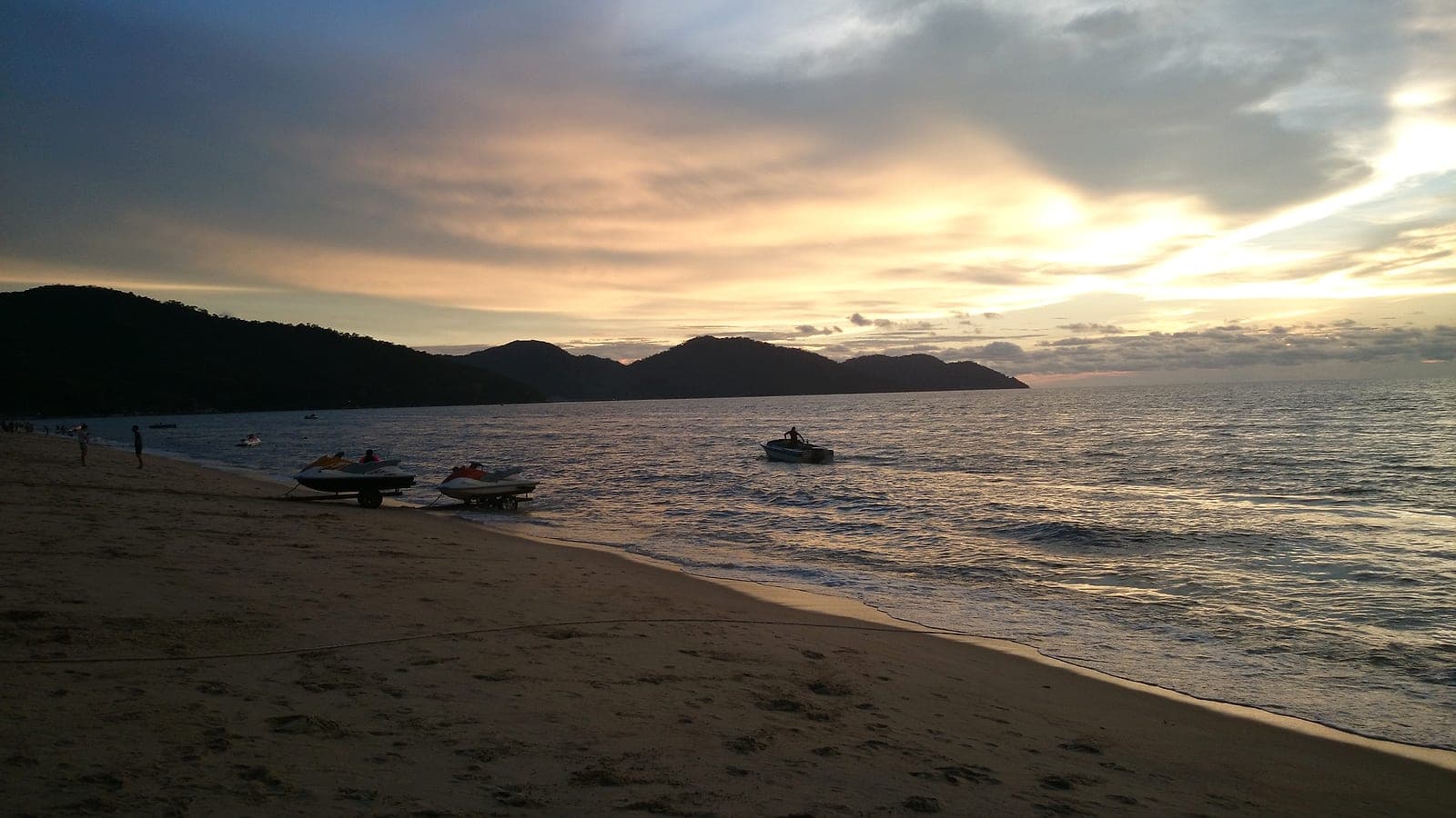 The wide sandy stretch of Batu Ferringhi