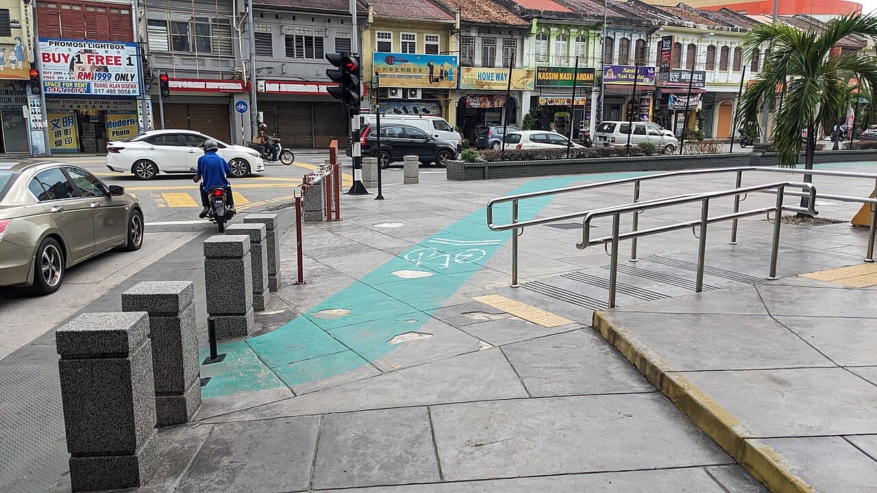 Cycling in George Town: LinkBike Bike Share and Penang's Bike Lanes