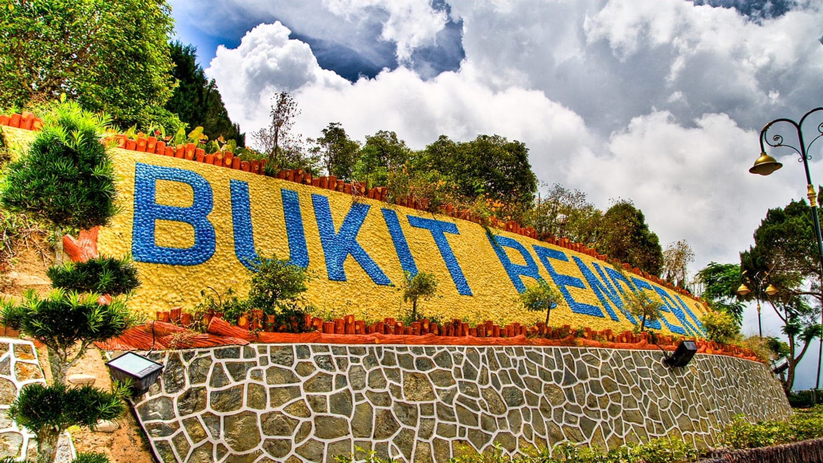 Penang Hill (Bukit Bendera) — hilltop views over the island