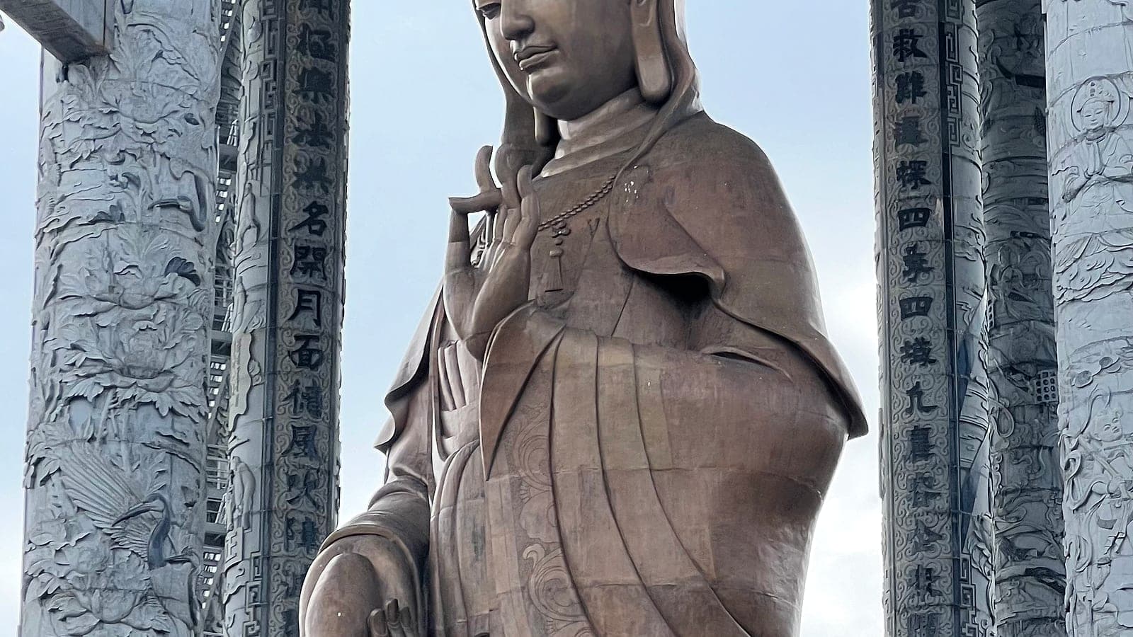 30-metre bronze Guanyin (Goddess of Mercy) statue sheltered by an elaborate pavilion