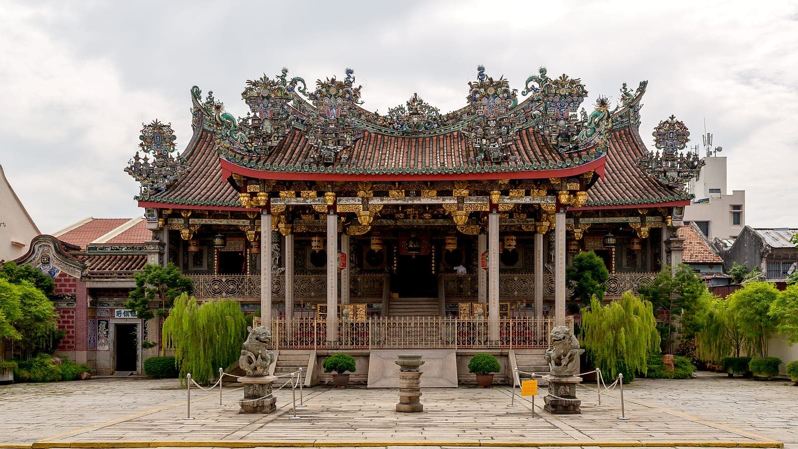 Leong San Tong Khoo Kongsi, Penang's grandest clan house